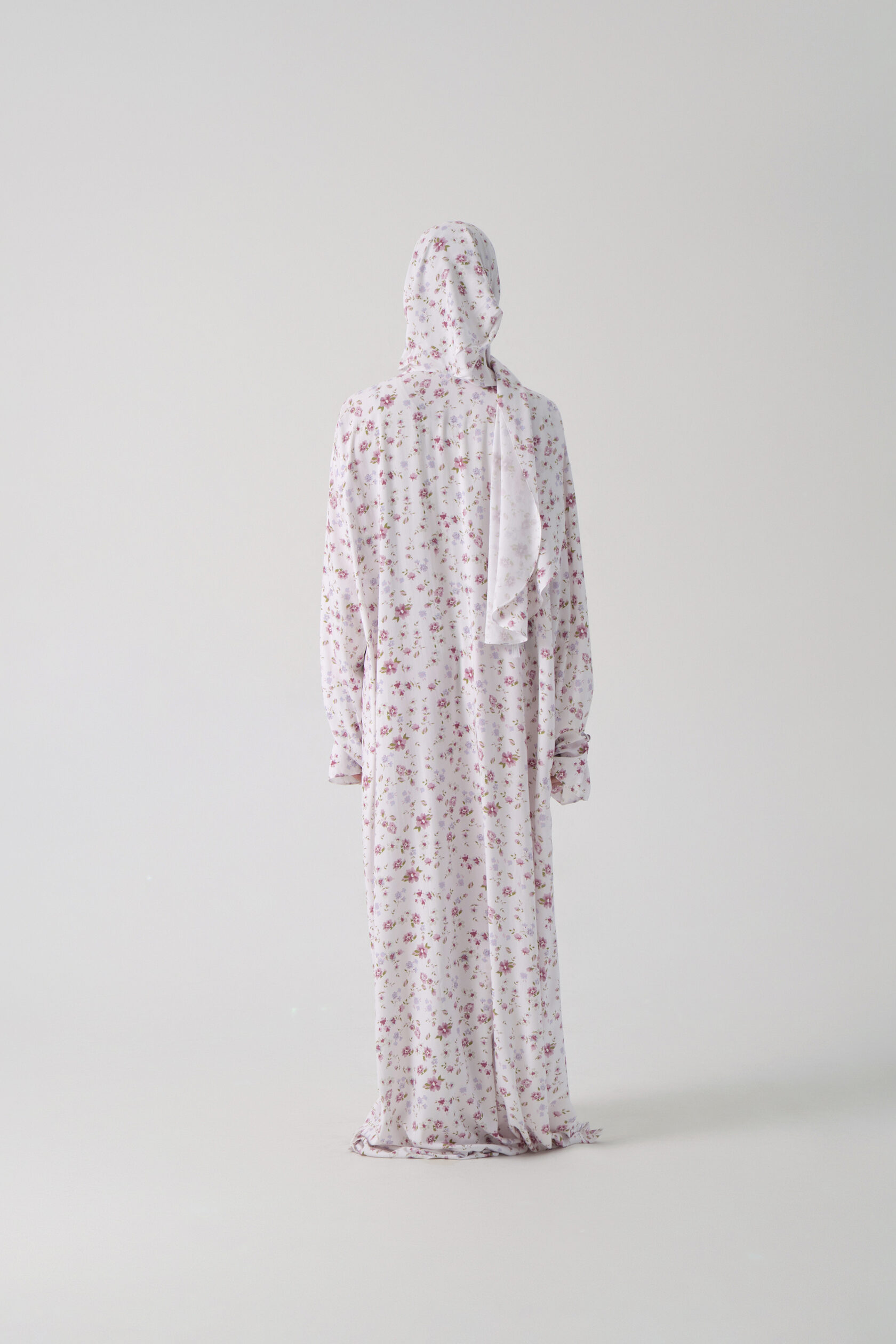 Rose Floral Prayer Set – White & Mauve